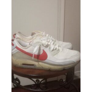 Nike Men's Sz 11.5 US Air Max Terrascape 90 Summit White Red Running DQ3987-100